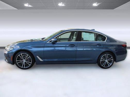 2023 BMW 530 i