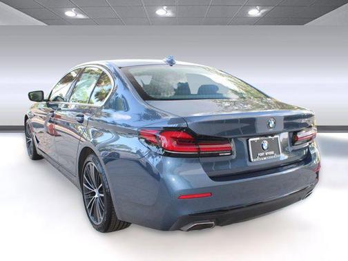 2023 BMW 530 i