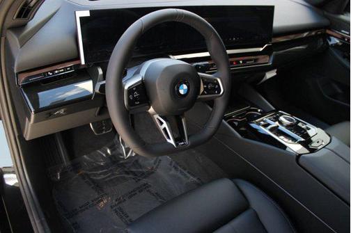 2026 BMW 530 530i