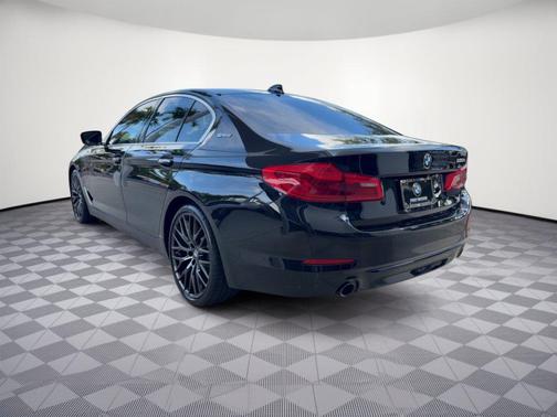 Jet Black 2018 BMW 530e iPerformance