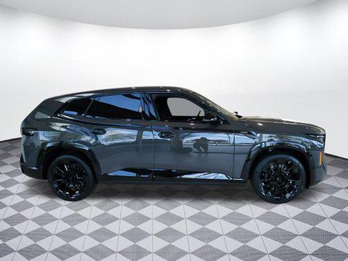 2025 BMW XM Sports Activity Vehicle
