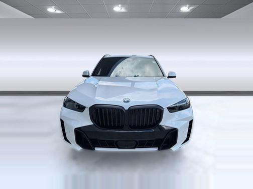 Mineral White Metallic 2026 BMW X5 PHEV xDrive50e
