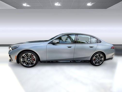 Frozen Pure Grey Metallic 2024 BMW 540 xDrive