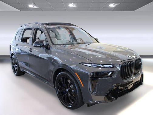 2026 BMW X7 M60i