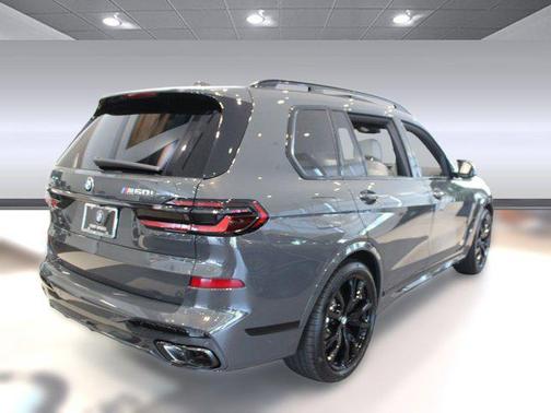 2026 BMW X7 M60i