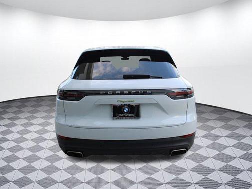 2021 Porsche Cayenne E-Hybrid S