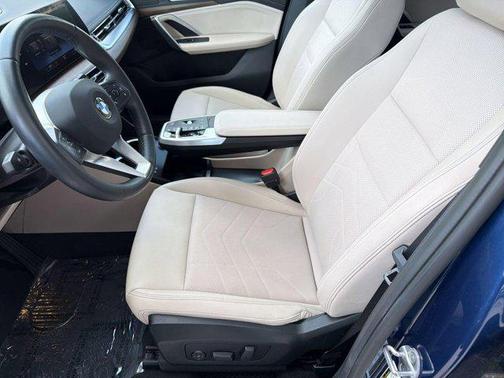 Phytonic Blue Metallic 2023 BMW X1 xDrive28i