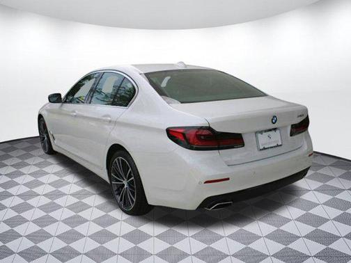 2023 BMW 540 i