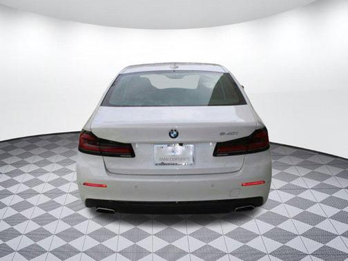 2023 BMW 540 i