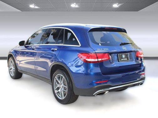 2017 Mercedes-Benz GLC 300 Base