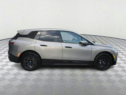 2024 BMW iX xDrive50