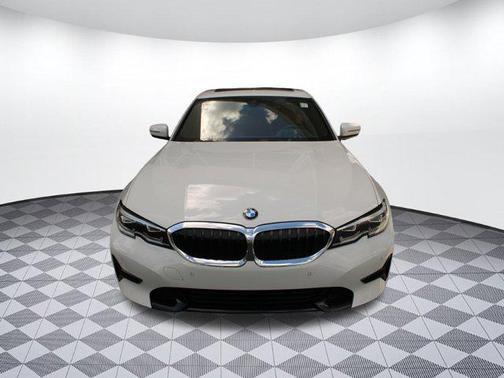2019 BMW 330 330i