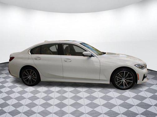 2019 BMW 330 330i