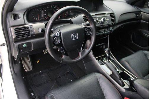 2017 Honda Accord Sport SE