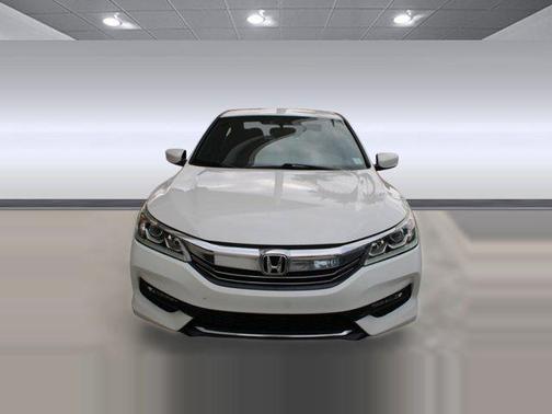 2017 Honda Accord Sport SE