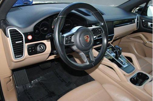 2019 Porsche Cayenne Cayenne