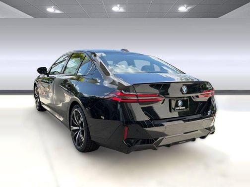 Black Sapphire Metallic 2026 BMW 530 530i