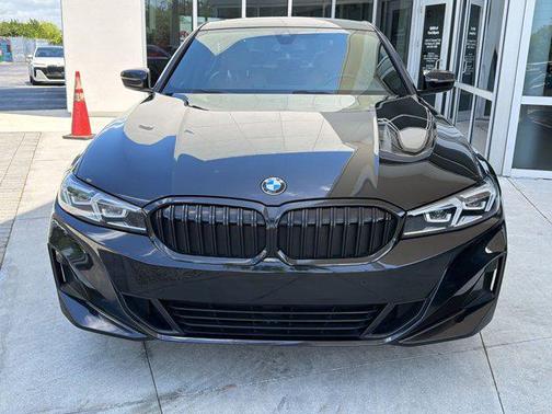 Black Sapphire Metallic 2023 BMW 330 330i