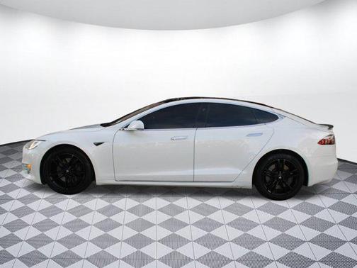 2017 Tesla Model S 75D