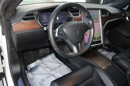 2017 Tesla Model S 75D