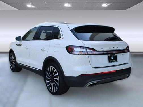 2020 Lincoln Nautilus Black Label