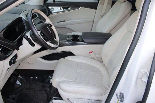 2020 Lincoln Nautilus Black Label