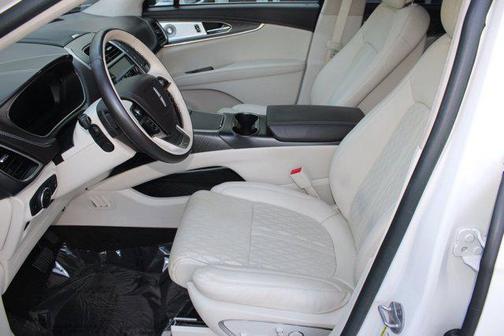 2020 Lincoln Nautilus Black Label