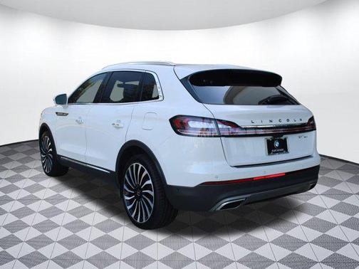 2020 Lincoln Nautilus Black Label