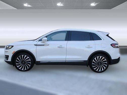 2020 Lincoln Nautilus Black Label