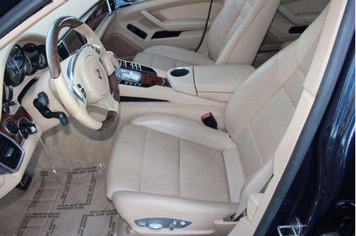 2013 Porsche Panamera 4 Platinum Edition