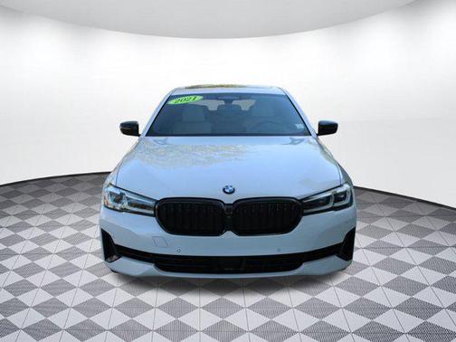 2021 BMW 540 540i