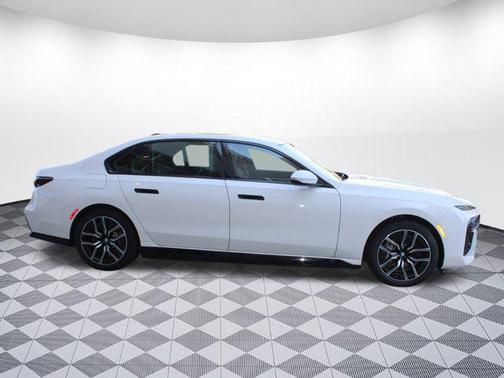2025 BMW i7 eDrive50