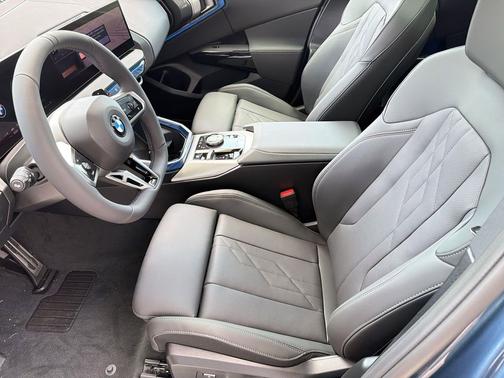 Arctic Race Blue Metallic 2026 BMW X3 30 xDrive