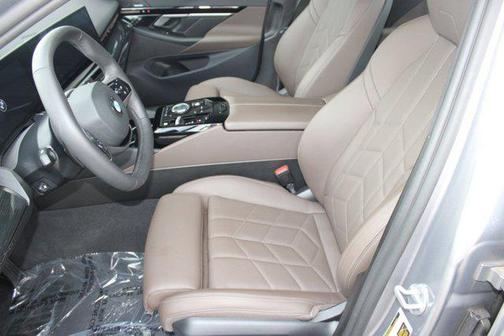 2025 BMW 530 i