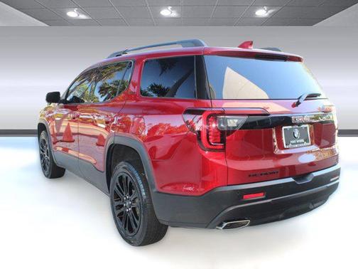2023 GMC Acadia FWD SLT