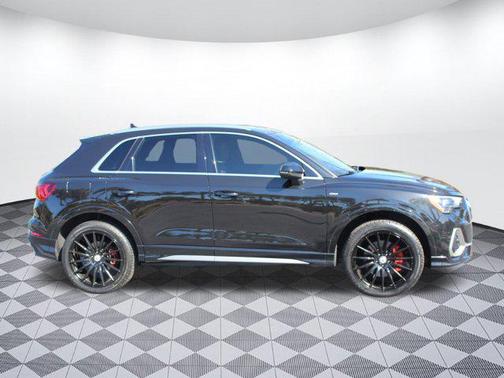 2021 Audi Q3 45 S line Premium