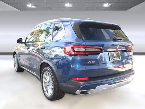 2023 BMW X5 PHEV xDrive45e