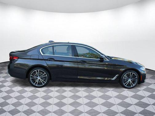 2023 BMW 540 i xDrive