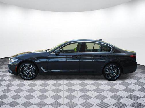 2023 BMW 540 i xDrive