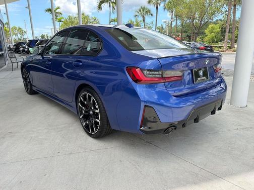 Portimao Blue Metallic 2026 BMW 330 NA