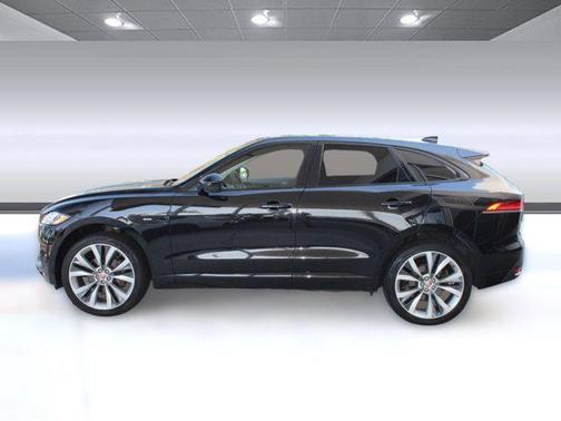2019 Jaguar F-PACE 30t R-Sport