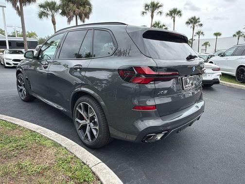 Dravit Grey Metallic 2026 BMW X5 PHEV xDrive50e
