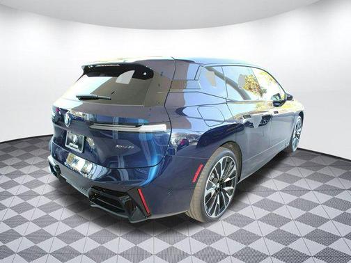 2026 BMW iX xDrive45