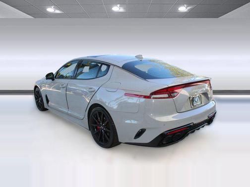 2023 Kia Stinger GT2