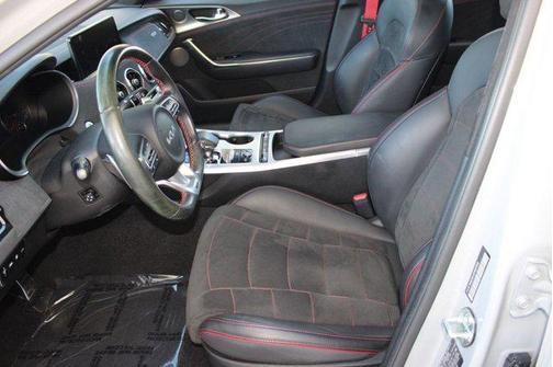 2023 Kia Stinger GT2