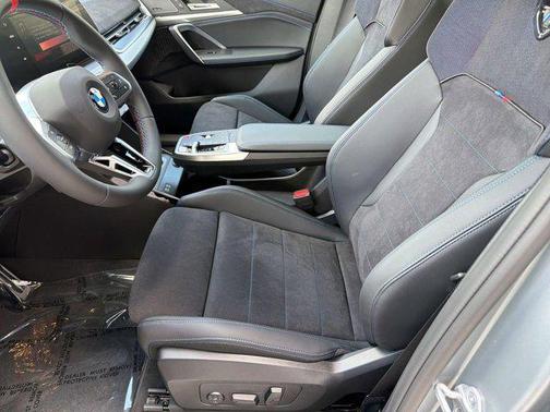 Frozen Pure Grey Metallic 2026 BMW X1 M35i