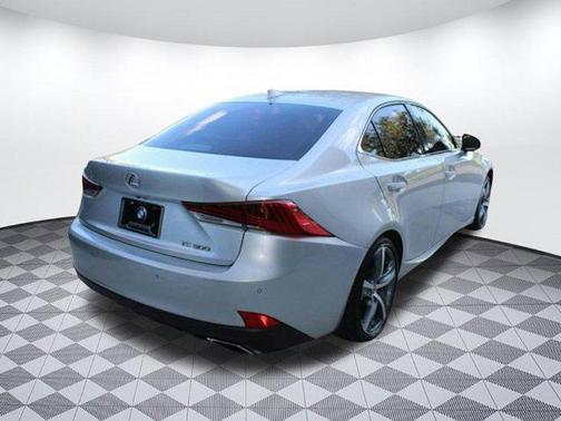 2018 Lexus IS 300 Base