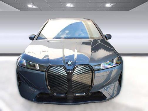 2026 BMW iX xDrive45