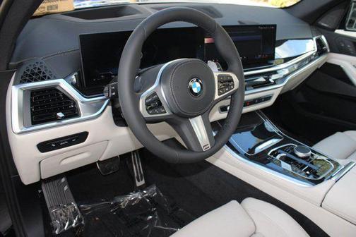 Black Sapphire Metallic 2026 BMW X5 sDrive40i