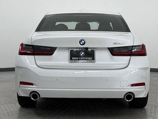 2024 BMW 330 i